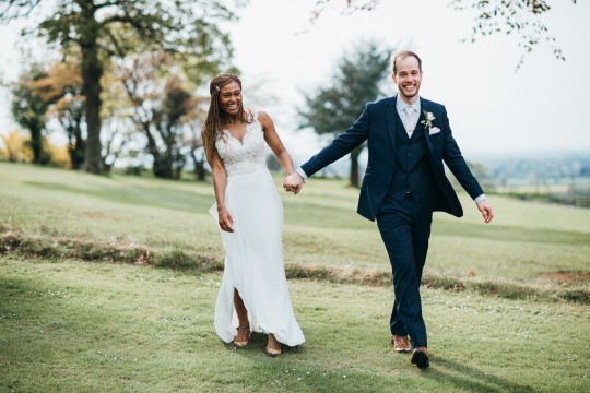 Sudeley Castle Wedding Photographer | Becky & James