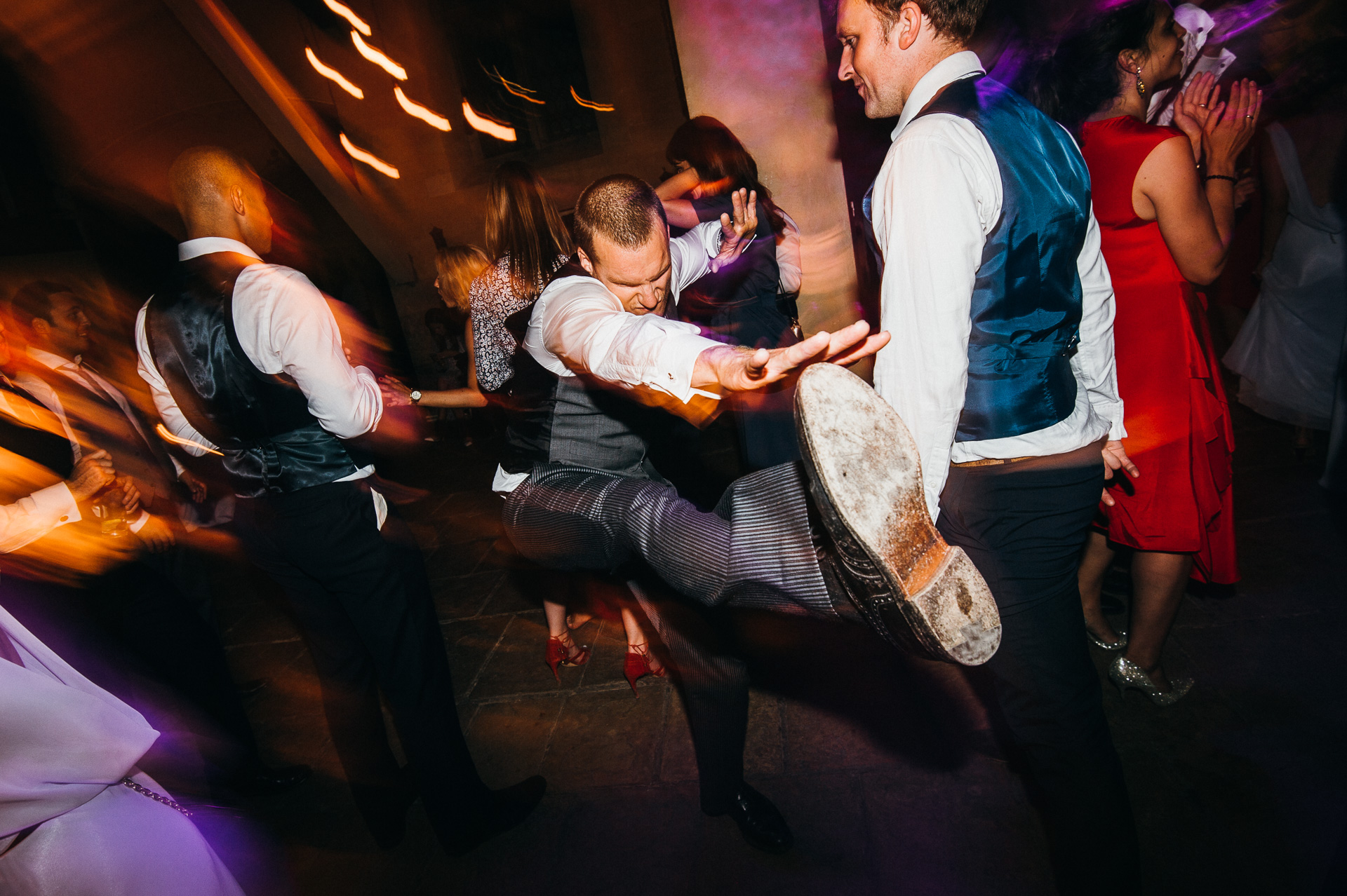 dancing at Sudeley castle wedding 
