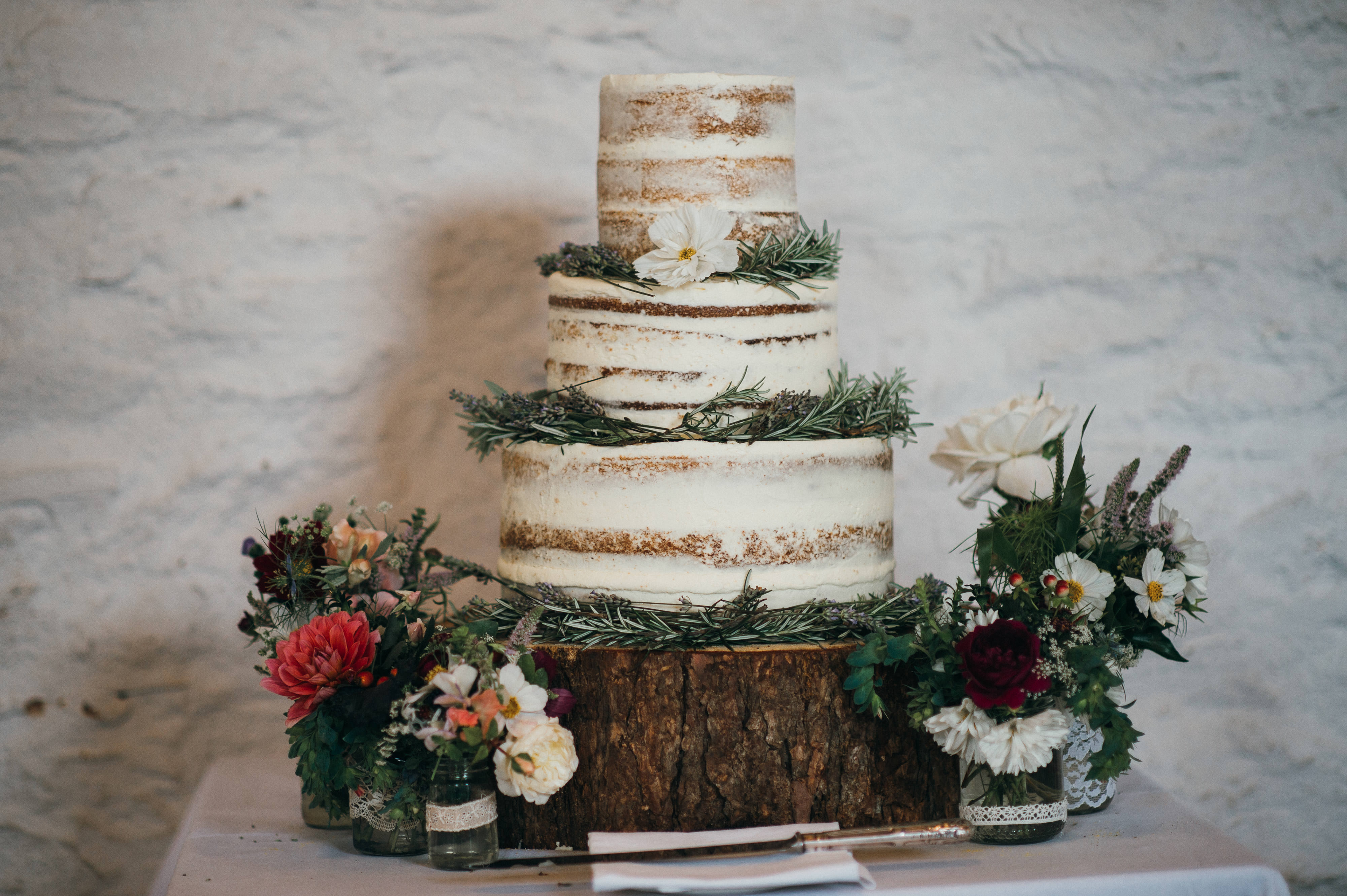 Hestercombe wedding photography 10 wedding cake