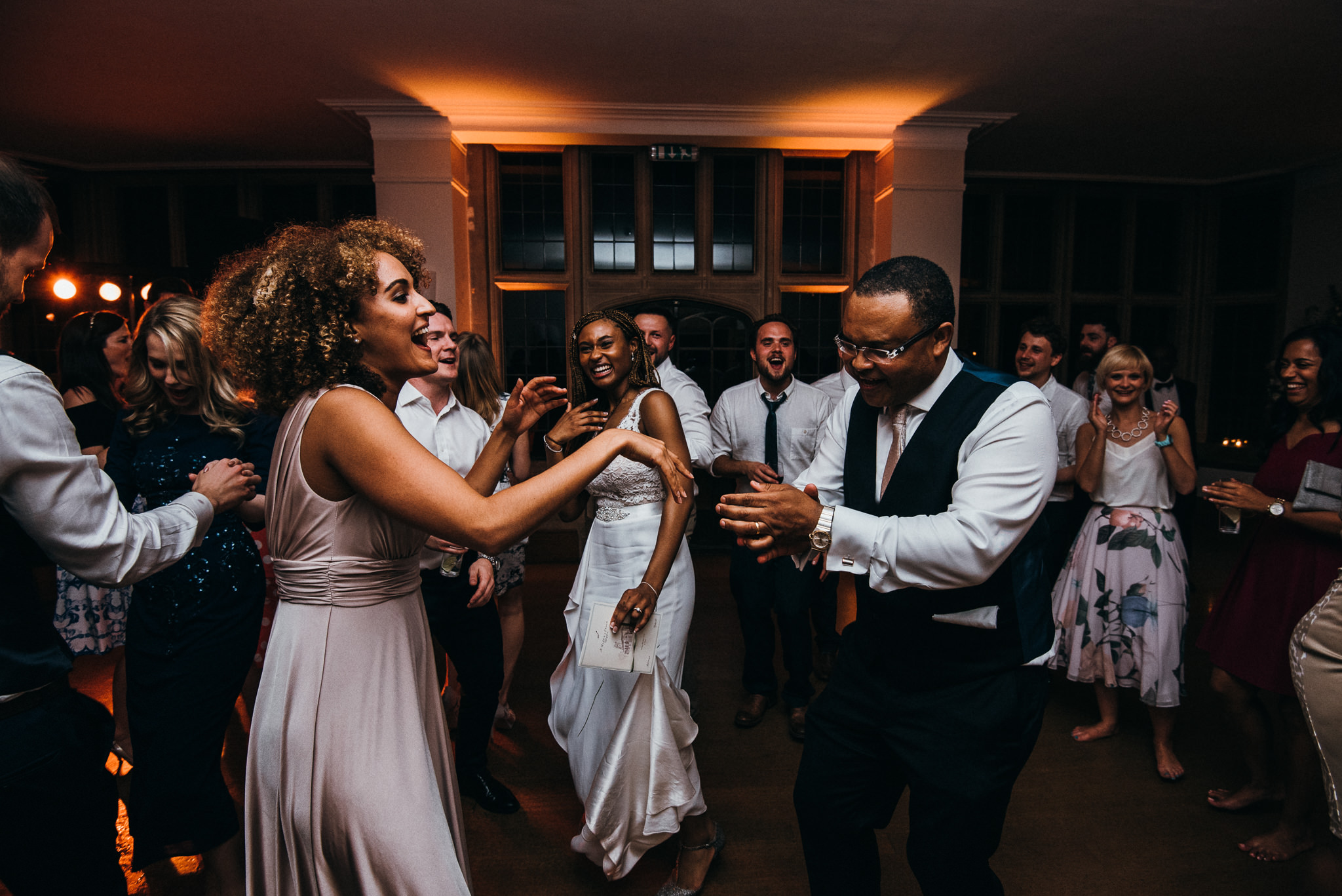 Coombe lodge wedding dancing 