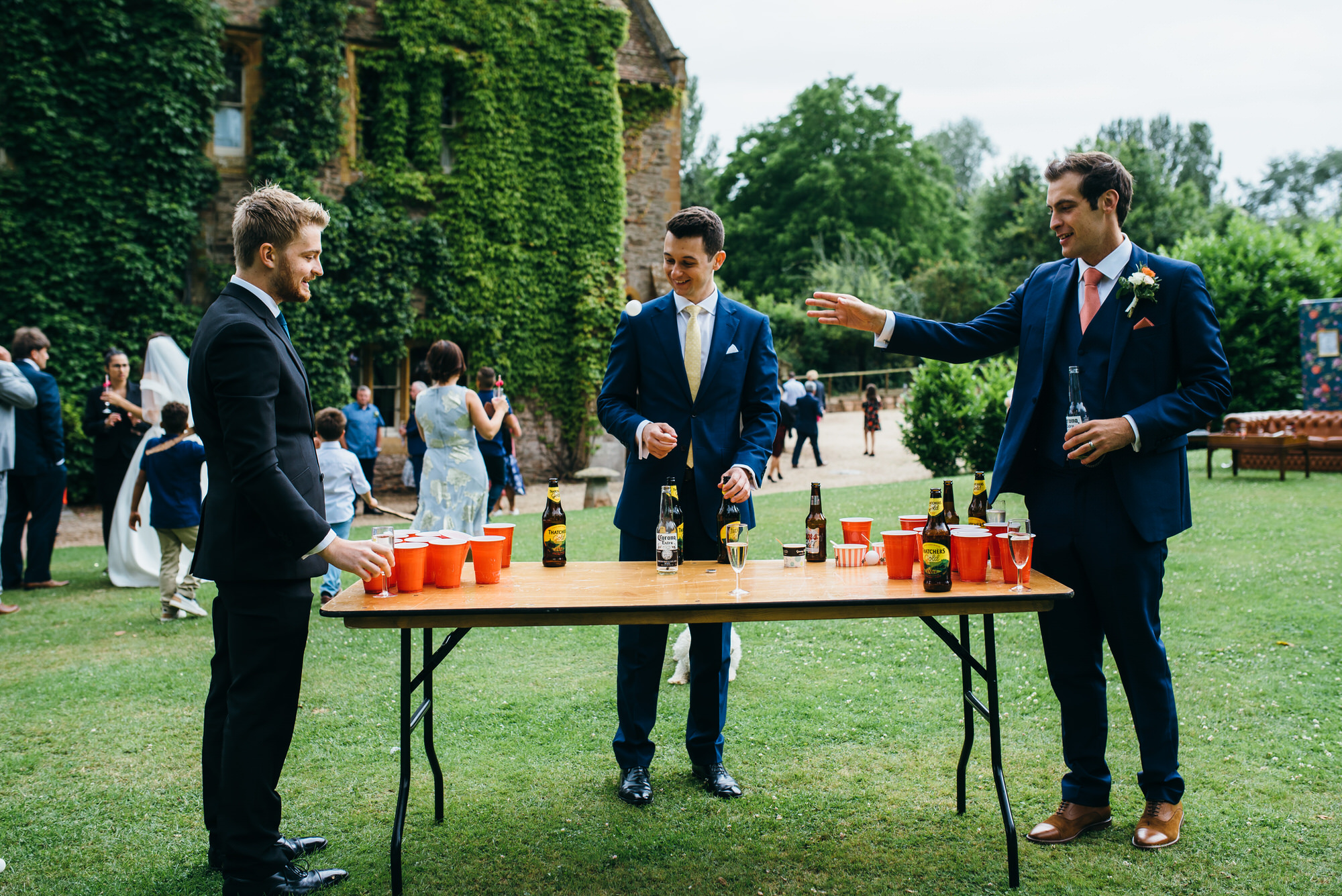 Beer pong wedding