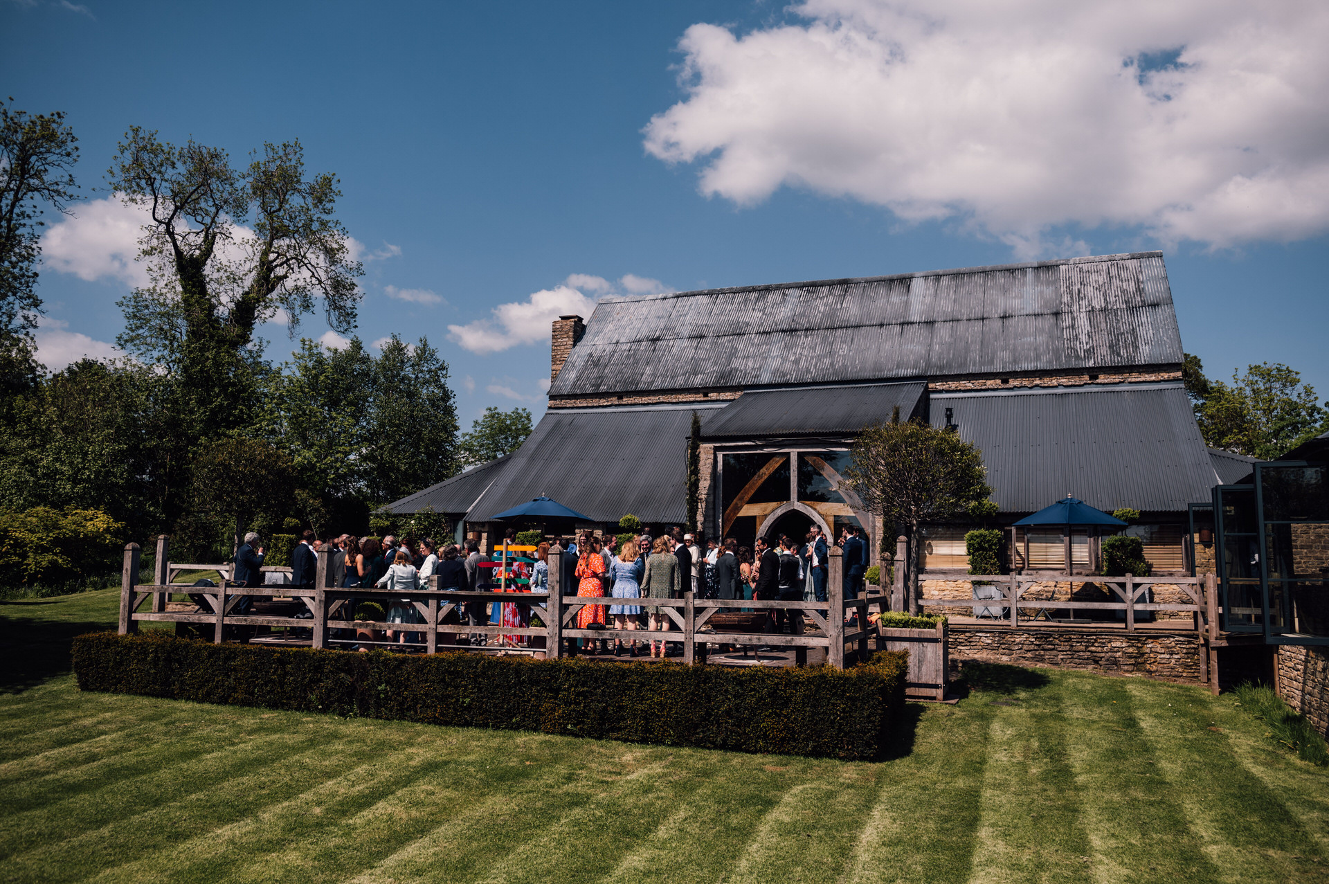 Charlotte and dash spring wedding cripps barn simon biffen photography 10