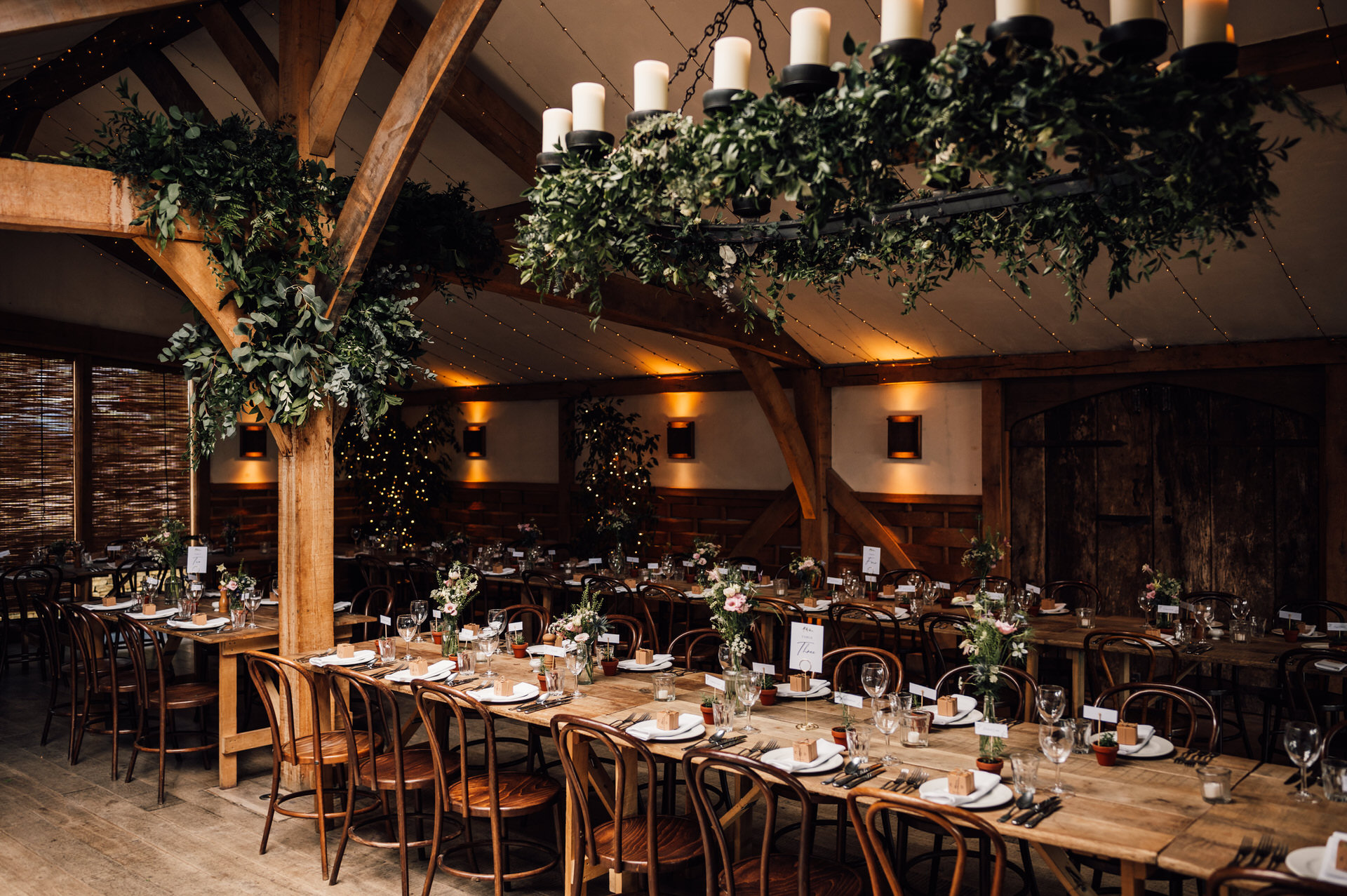 Charlotte and dash spring wedding cripps barn simon biffen photography 16