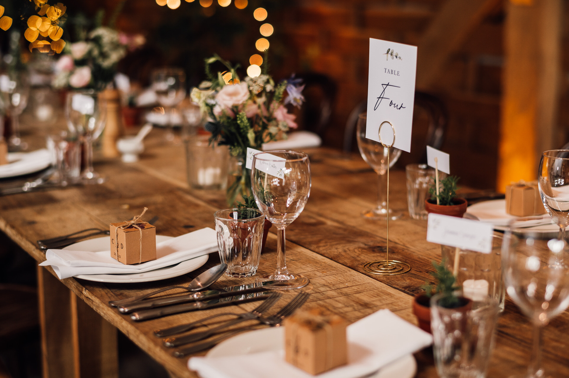 Charlotte and dash spring wedding cripps barn simon biffen photography 18