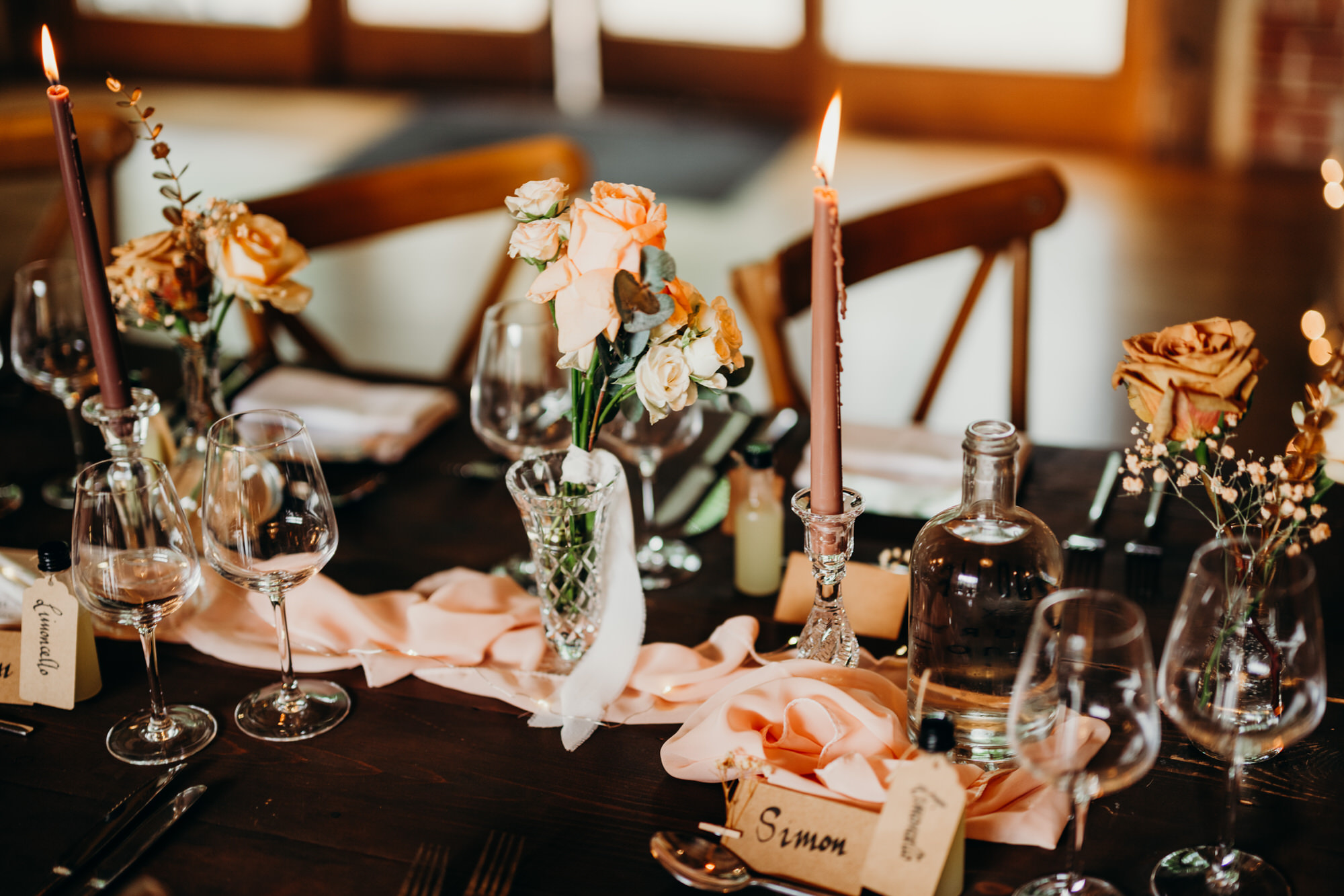 Wedding breakfast with autumnal styling at Bury Court 