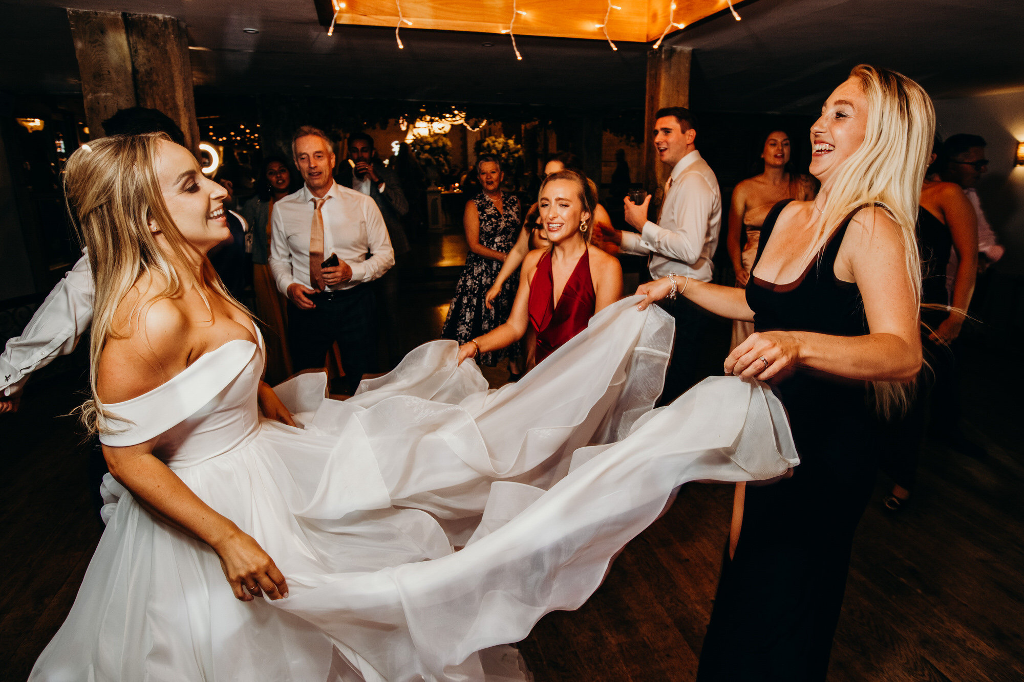 Dancing at Bury Court wedding 